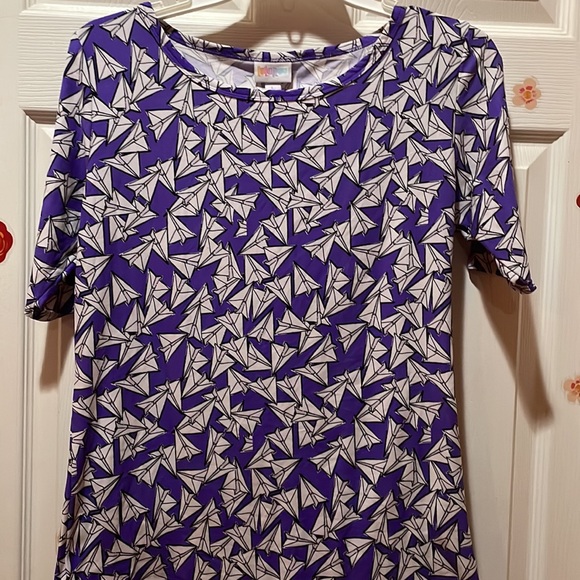 Cute tops! - Picture 2 of 6